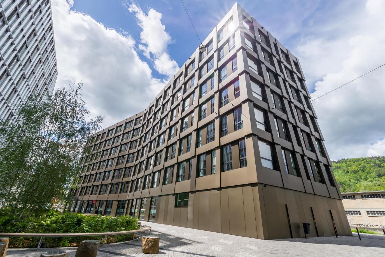 Meininger Hotel Zuerich Greencity Esterno foto