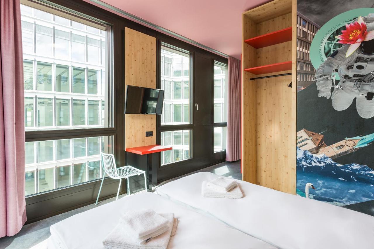 Meininger Hotel Zuerich Greencity Esterno foto